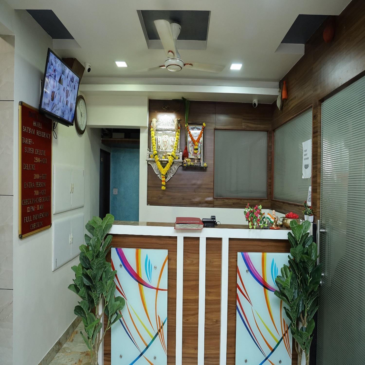Hotel Satyam Residency Navi Mumbai Dış mekan fotoğraf